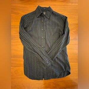 J. Crew Green Casual Button Down Shirt